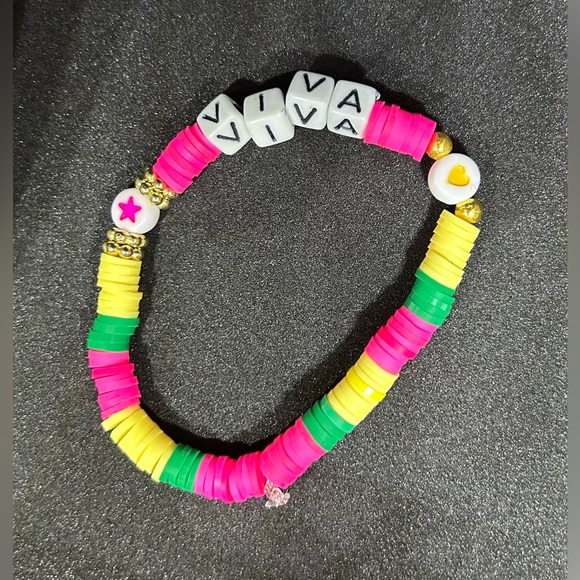 Viva (Trolls) Heishi Bracelet - Picture 7 of 8